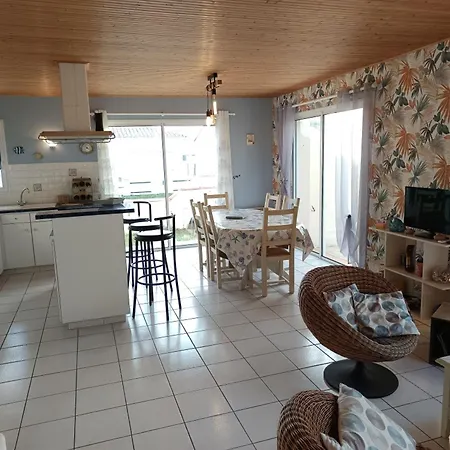 Maison De A - Terrasse & Jardin - Animaux Acceptes - Fr-1-540-330 *