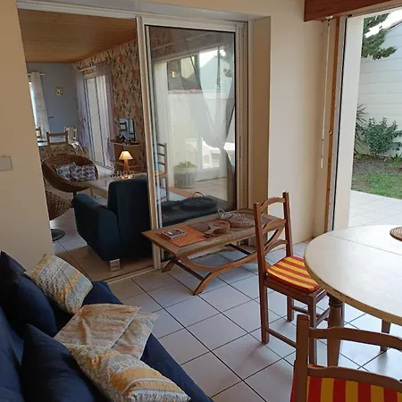 Maison De A - Terrasse & Jardin - Animaux Acceptes - Fr-1-540-330 Holiday home
